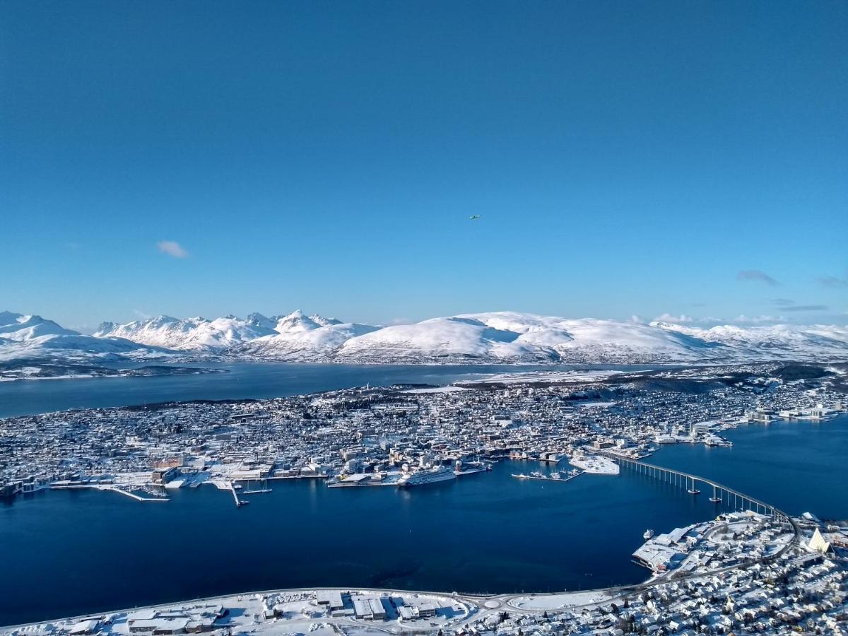 Tromso Coco Apartments In Center ภายนอก รูปภาพ