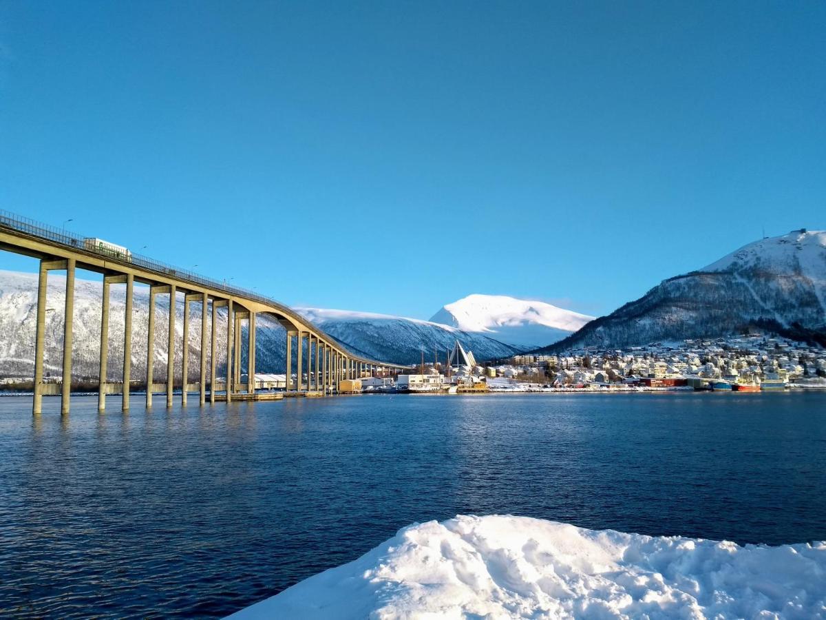Tromso Coco Apartments In Center ภายนอก รูปภาพ